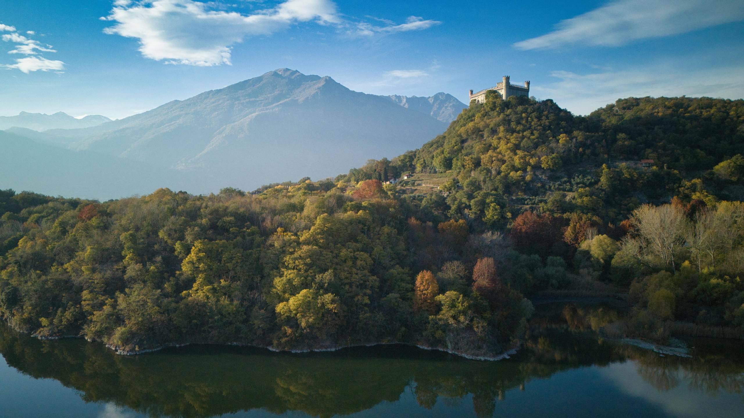 guest-house-acini-e-rose-montalenghe-MONTALTO-lago-e-castello